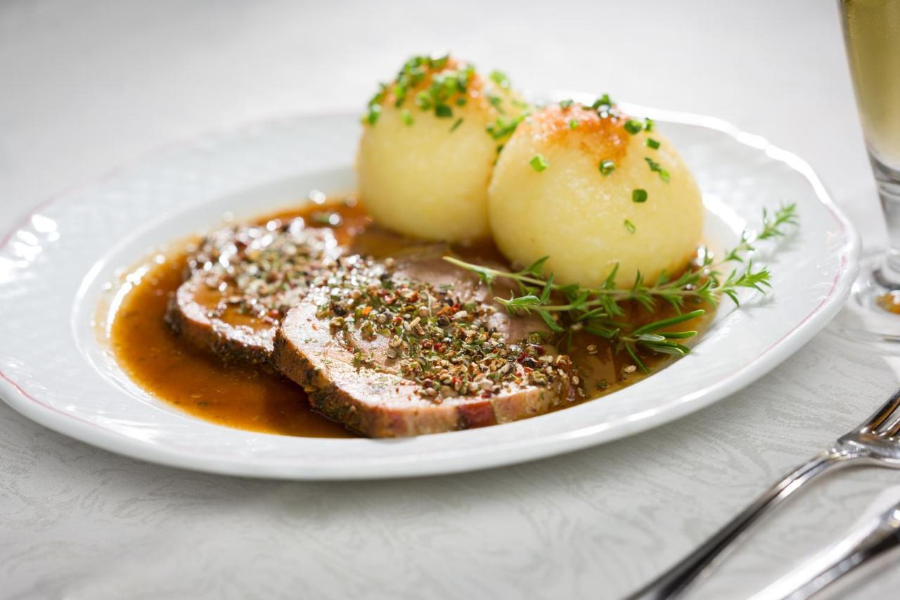 Spundloch- Das Hotel & Weinrestaurant Veitshöchheim Eksteriør billede