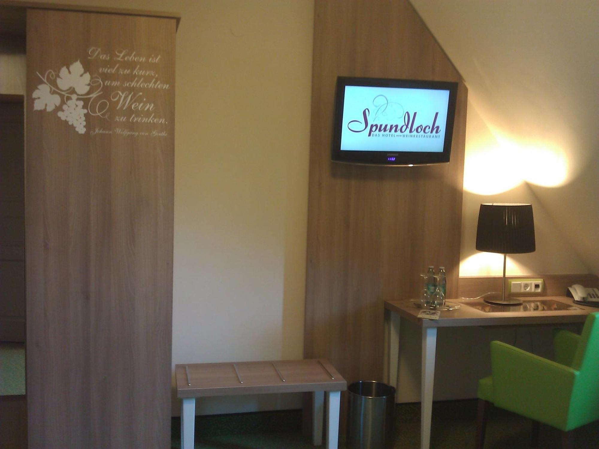 Spundloch- Das Hotel & Weinrestaurant Veitshöchheim Eksteriør billede